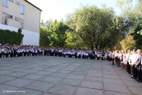 "Будь ласка, відпочинок залиште на потім". Як школи Корабельного району новий навчальний 2016/2017 рік почали | Корабелов.ИНФО image 7