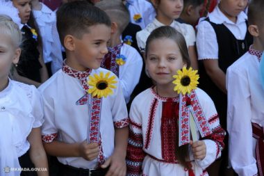"Будь ласка, відпочинок залиште на потім". Як школи Корабельного району новий навчальний 2016/2017 рік почали | Корабелов.ИНФО image 13
