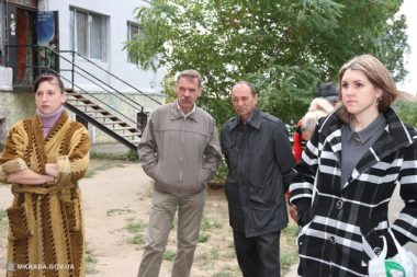 "Ліфти, що давно простоюють, скоро знову запрацюють", - пообіцяв мер мешканцям у Корабельному районі | Корабелов.ИНФО image 7