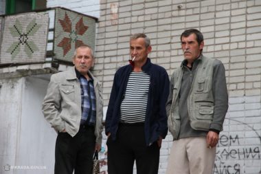 "Ліфти, що давно простоюють, скоро знову запрацюють", - пообіцяв мер мешканцям у Корабельному районі | Корабелов.ИНФО image 5