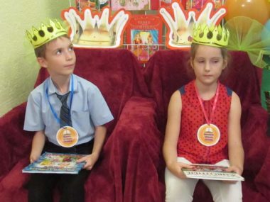 Для маленьких читачів Корабельного району яскраво завершилась "Літня подорож у Книжкове королівство" | Корабелов.ИНФО image 6