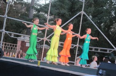 Огромное количество продуманных ходов: праздник у ДК "Корабельный" удался на славу | Корабелов.ИНФО image 3