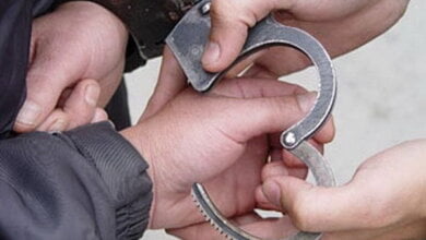 Полиция Корабельного задержала серийного грабителя, срывавшего украшения с женщин возле ЖЦРБ, рынков и супермаркетов | Корабелов.ИНФО