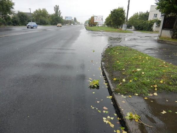 Cвежеотремонтированный пр. Богоявленский: лужи-озера и окопы | Корабелов.ИНФО image 2