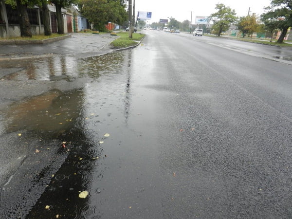 Cвежеотремонтированный пр. Богоявленский: лужи-озера и окопы | Корабелов.ИНФО image 3