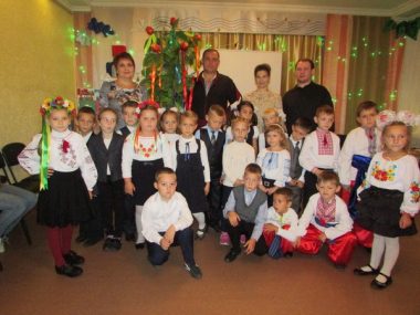 У Корабельному районі маленьких школярів посвятили у «читачі, першокласники та однокашники» | Корабелов.ИНФО image 2