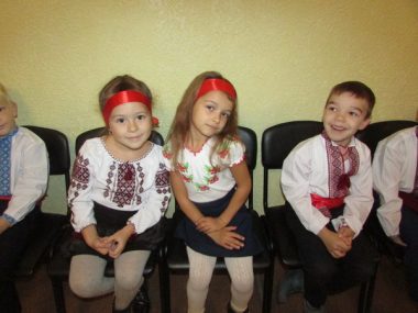 У Корабельному районі маленьких школярів посвятили у «читачі, першокласники та однокашники» | Корабелов.ИНФО image 5