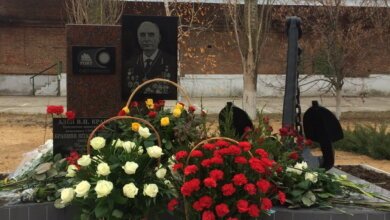 Пам’ятний знак на честь Віталія Петровича Крапиви відкрили на території порту в Корабельному районі | Корабелов.ИНФО image 1