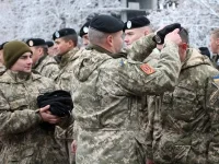 В Николаеве 120 бойцов 1-го Феодосийского батальона морской пехоты им. Ольшанского торжественно получили черные береты | Корабелов.ИНФО image 1