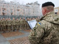 В Николаеве 120 бойцов 1-го Феодосийского батальона морской пехоты им. Ольшанского торжественно получили черные береты | Корабелов.ИНФО image 2