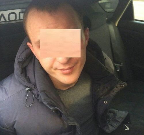 Николаевские патрульные догнали мужчину, который силой затащил свою бывшую сожительницу в автомобиль | Корабелов.ИНФО image 2