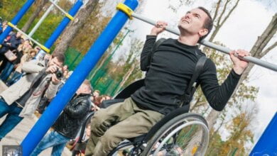Житель Николаевщины, прикованный к инвалидному креслу, стал легендой украинского Workout | Корабелов.ИНФО
