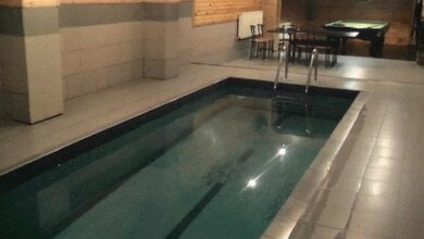 В Николаеве полиция "накрыла" сауну с клиентами и проститутками (видео) | Корабелов.ИНФО