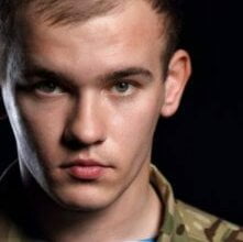 Десантник николаевской 79 бригады, тяжело раненный в АТО, добился возвращения в украинскую армию | Корабелов.ИНФО