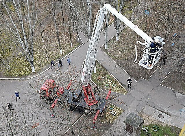 Спасатели провели учения на базе Витовской райбольницы в Корабельном районе (видео) | Корабелов.ИНФО image 1