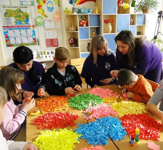 "Мы хотим подарить им радость", - команда госслужащих "Всегда рядом" побывала в детском центре реабилитации | Корабелов.ИНФО image 5