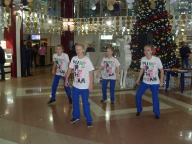 Палац культури «Корабельний» долучився до просвітницької акції на день солідарності з ВІЛ-інфікованими | Корабелов.ИНФО image 3