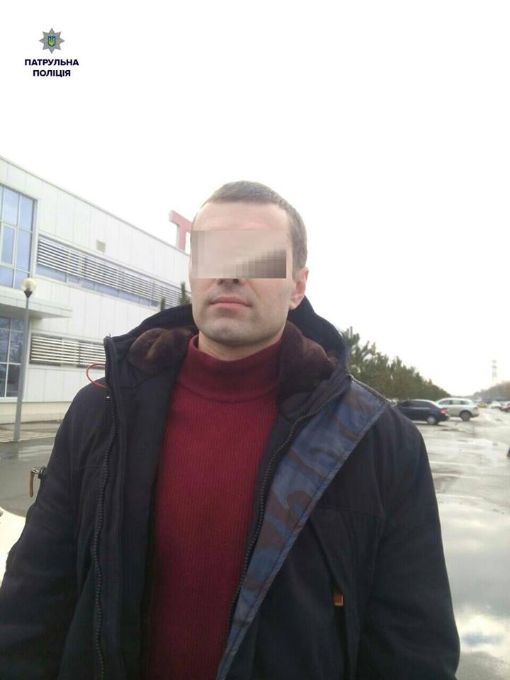 В Корабельному районі патрульні по гарячих слідах затримали крадіїв | Корабелов.ИНФО image 3