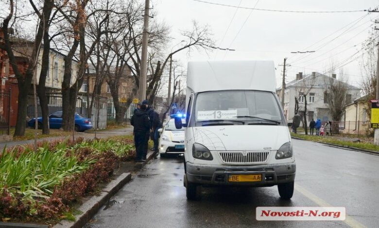 В Николаеве "маршрутка" сбила школьницу на пешеходном переходе | Корабелов.ИНФО image 1