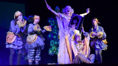 "Верьте в чудеса, и они обязательно придут в вашу жизнь". Сотрудники "Ника-Теры" дарили детям радость в День Св. Николая | Корабелов.ИНФО image 15