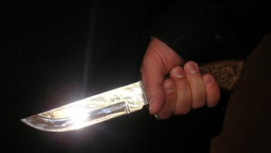 В Корабельном районе посетители кафе задержали грабителя с ножом | Корабелов.ИНФО