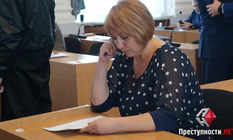Новым депутатом Николаевского горсовета от «Оппоблока» стала осужденная за взятку сотрудница КП «Гуртожиток» | Корабелов.ИНФО image 1