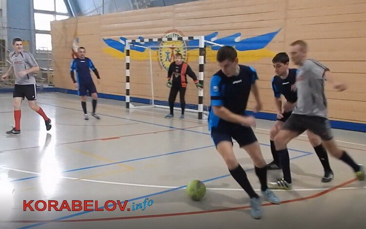 И вот «понеслись»: "Ольвия" камня на камне не оставила от «ИНИССа»! Чемпионат Николаева по футзалу продолжается (Видео) | Корабелов.ИНФО image 2