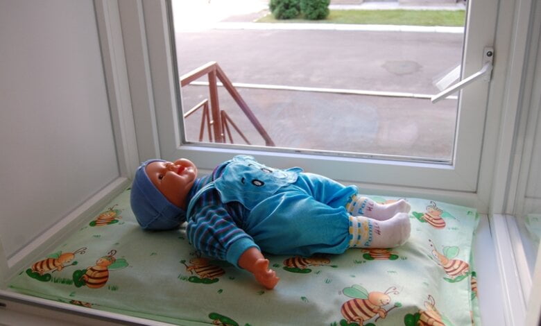 В Миколаєві та області з'являться "Віконця життя" для анонімних відказниць від новонароджених | Корабелов.ИНФО