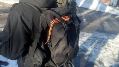 В Николаеве бойцы АТО задержали парня с георгиевской ленточкой, у него также обнаружили нож и балаклаву (Видео) | Корабелов.ИНФО