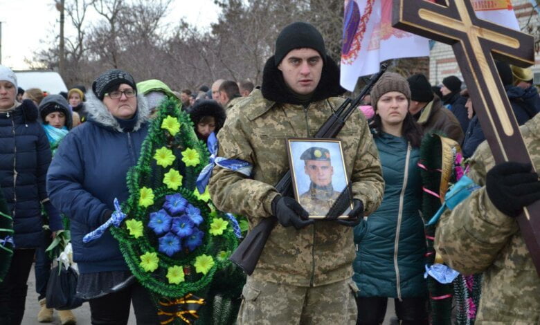 У Вітовському районі поховали загиблого в АТО Сергія Непсова | Корабелов.ИНФО image 1