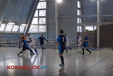 Болельщикам было на что посмотреть: портовики-футболисты в Корабельном районе снова "разгромили" соперников (ВИДЕО) | Корабелов.ИНФО image 3