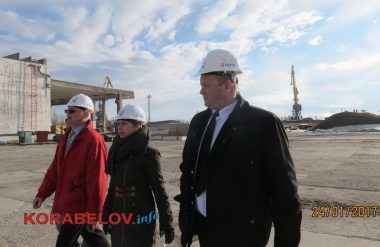 "Мы ломаем стереотипы". На ГП "СК "Ольвия" начался визит рабочей группы консультантов Проекта концессии (ВИДЕО) | Корабелов.ИНФО image 21