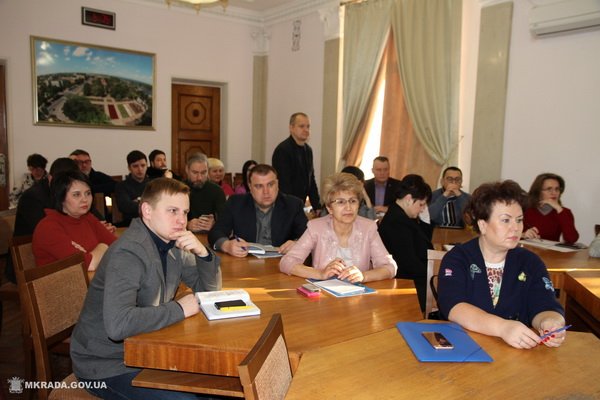 Соль закуплена, количество дежурных врачей увеличат вдвое... Городские службы готовятся встречать рождественскую метель | Корабелов.ИНФО image 3