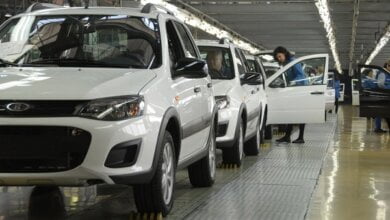 «АвтоВАЗ» прекратил поставки автомобилей в Украину | Корабелов.ИНФО
