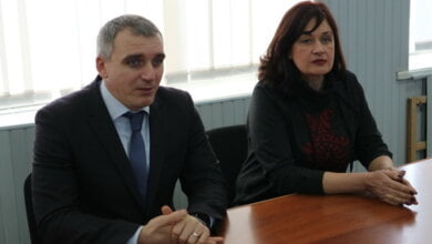 Сенкевич представил коллективу нового начальника Ингульской райадминистрации - "оппозиционерку" Светлану Гладун | Корабелов.ИНФО image 1