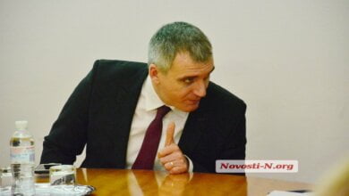 "Не хочу его в горисполкоме, он будет постоянно закидывать какие-то шняги". Видео конфликта мэра с Тимошиным из-за тарифов | Корабелов.ИНФО