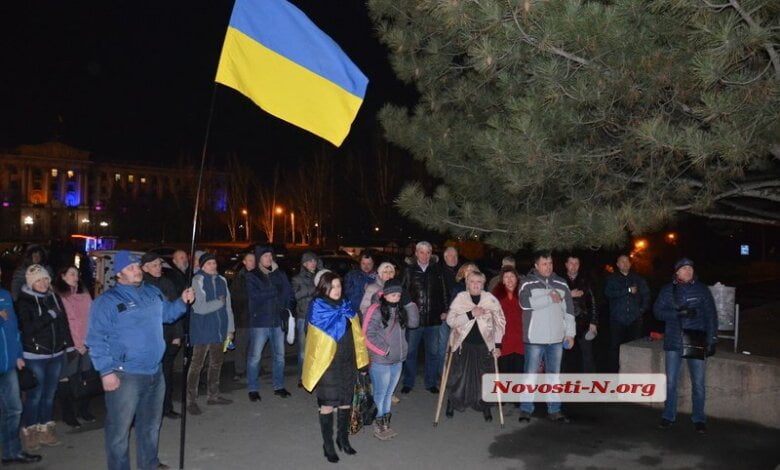 "Майдан не закончился, я призываю всех бороться дальше!" В Николаеве отметили очередную годовщину Евромайдана | Корабелов.ИНФО image 1