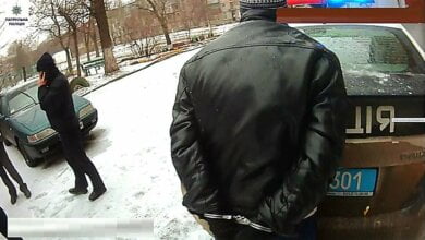 Прохожий задержал мужчину, который отобрал на улице телефон у школьника | Корабелов.ИНФО