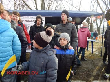 Весна на пороге! В Корабельном наелись блинов и сожгли большое чучело Масляной, встречая пробуждение природы (ВИДЕО) | Корабелов.ИНФО image 20