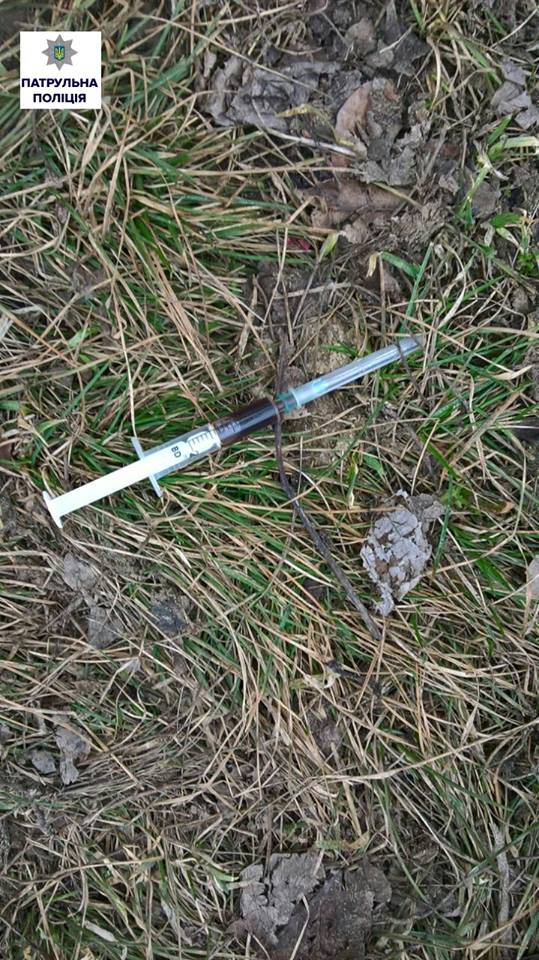В Корабельному районі патрульні за 1 годину затримали 2-х наркоманів | Корабелов.ИНФО image 5