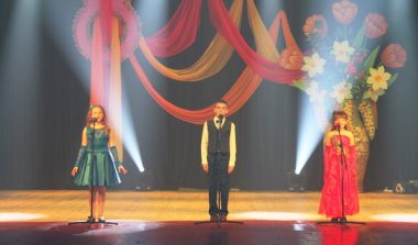 "Весняний вернісаж" подарували жінкам творчі колективи ПК «Корабельний» | Корабелов.ИНФО image 1
