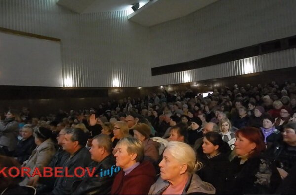 «Где вас будут хоронить?!» Более 1000 николаевцев собрались на общественные слушания о мкр-не "Богоявленский" | Корабелов.ИНФО image 1