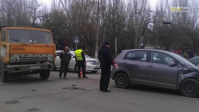 На проспекте Богоявленском "Фольксваген" врезался в "Камаз" | Корабелов.ИНФО image 2