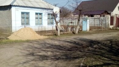 В Широкой Балке ждут в гости местную власть: в микрорайоне "нет дорог, тротуаров, освещения, и маршрутки плохо ходят" | Корабелов.ИНФО image 2