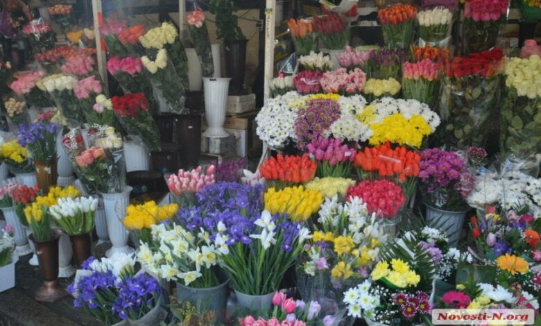 Цены на цветы в Николаеве взлетели «до небес»: женский праздник | Корабелов.ИНФО image 1
