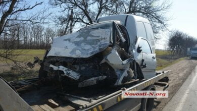 Под Николаевом «Фольксваген» врезался в цистерну с горючим, затем в грузовик | Корабелов.ИНФО image 3