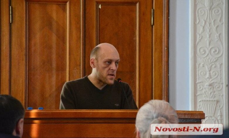 В Николаеве полиция проводит массовые обыски у местных «ритуальщиков». Изъяты деньги, ценности, оружие | Корабелов.ИНФО