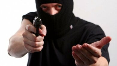 Разбой: в центре Николаева бандиты отобрали 200 тыс. за проданный автомобиль | Корабелов.ИНФО