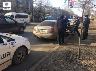 «Употребили перед поездкой». На проспекте Богоявленском задержали компанию «под кайфом» и с наркотиками | Корабелов.ИНФО image 4
