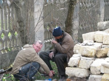 "Московские попы уже ломают имущество ДК», - жители Корабельного собираются пикетировать сессию горсовета | Корабелов.ИНФО image 12